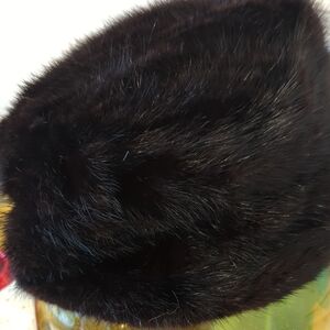 Vintage Gimbels Black Faux Fur Hat